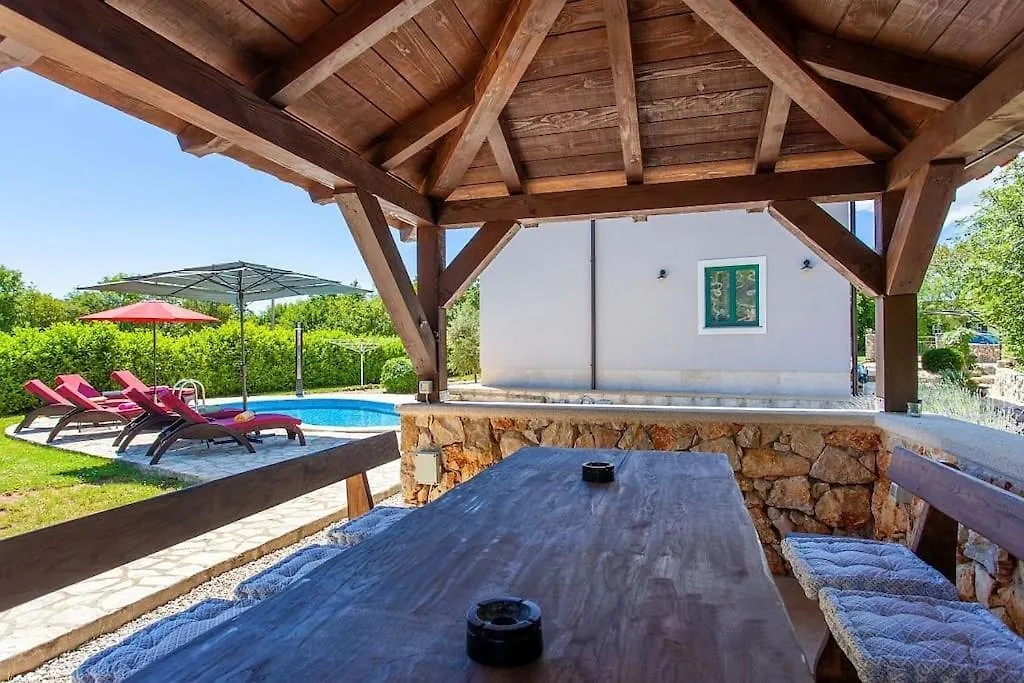 Villa Tara Kras