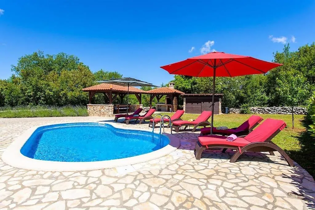 Villa Tara Kras Croatia